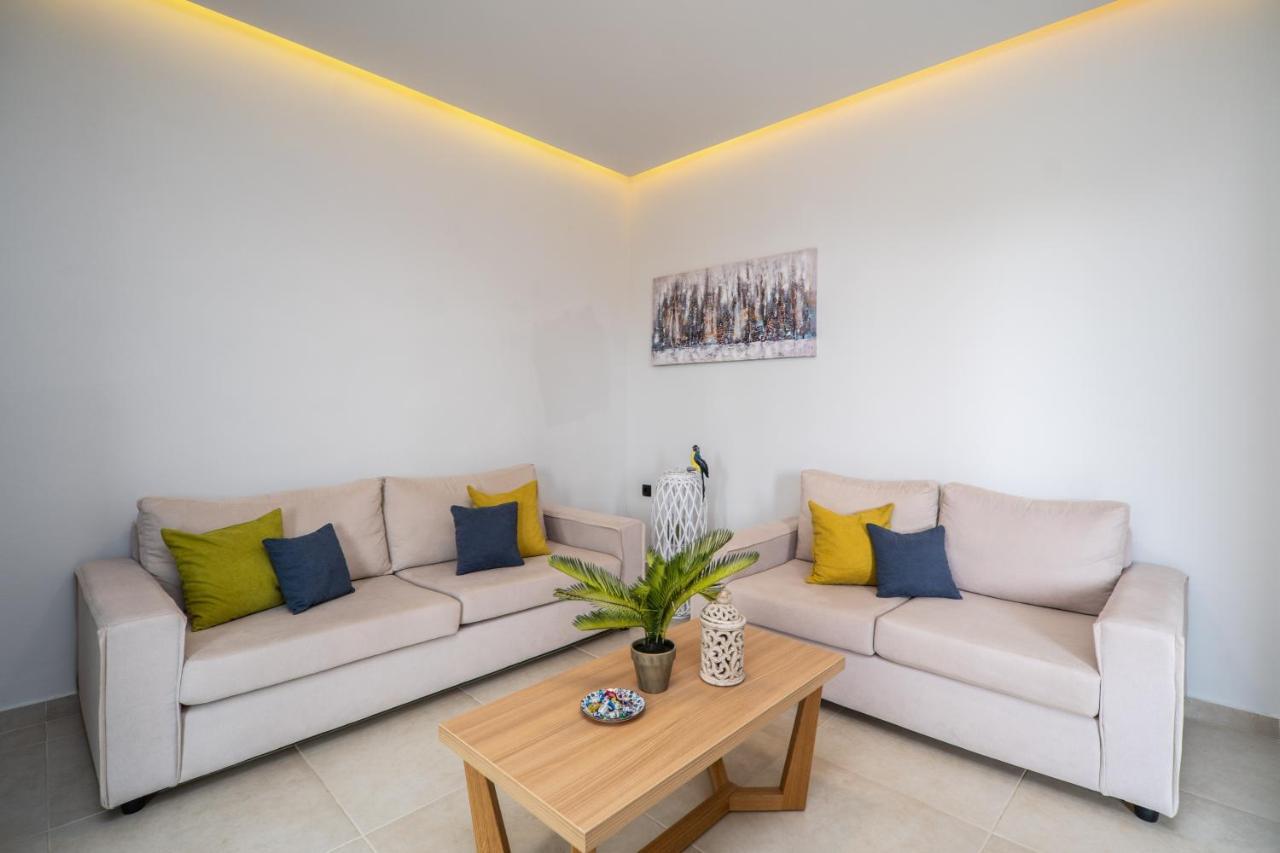 Aegean Breeze Luxury Apartments Next To The Sea Máleme Ngoại thất bức ảnh